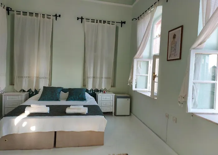 Bed and breakfast Eolos House Cunda 3*