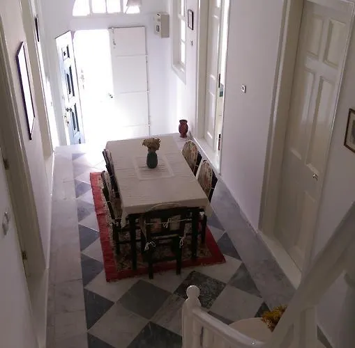 Eolos House Cunda 3*