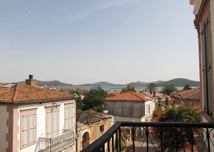 Eolos House Cunda 3* Ayvalı